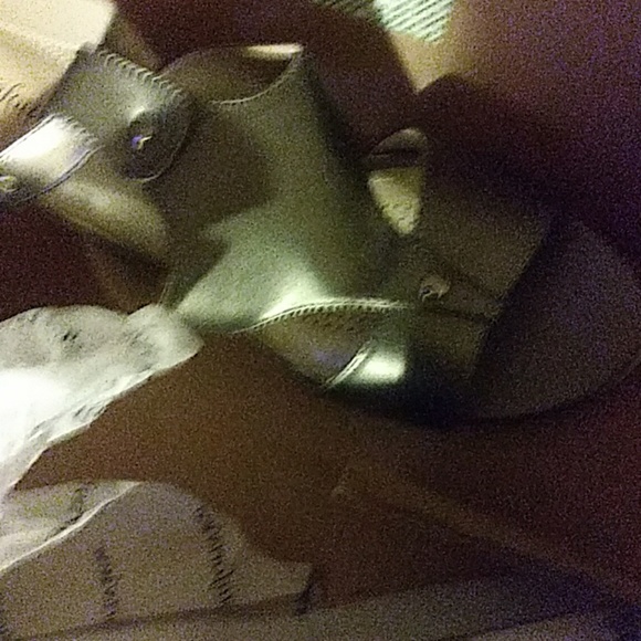 Shoes - Picture 2 of 2